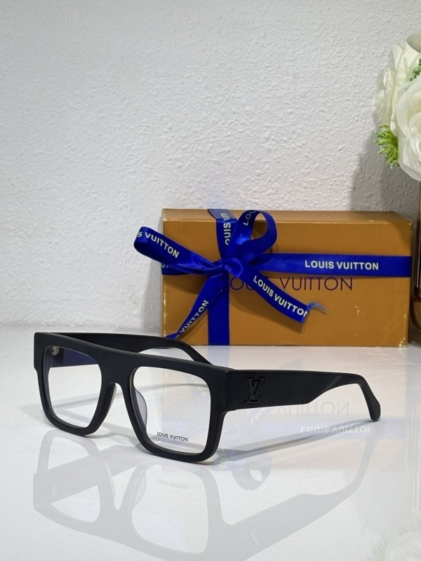 LV Sunglasses AAAA-6782