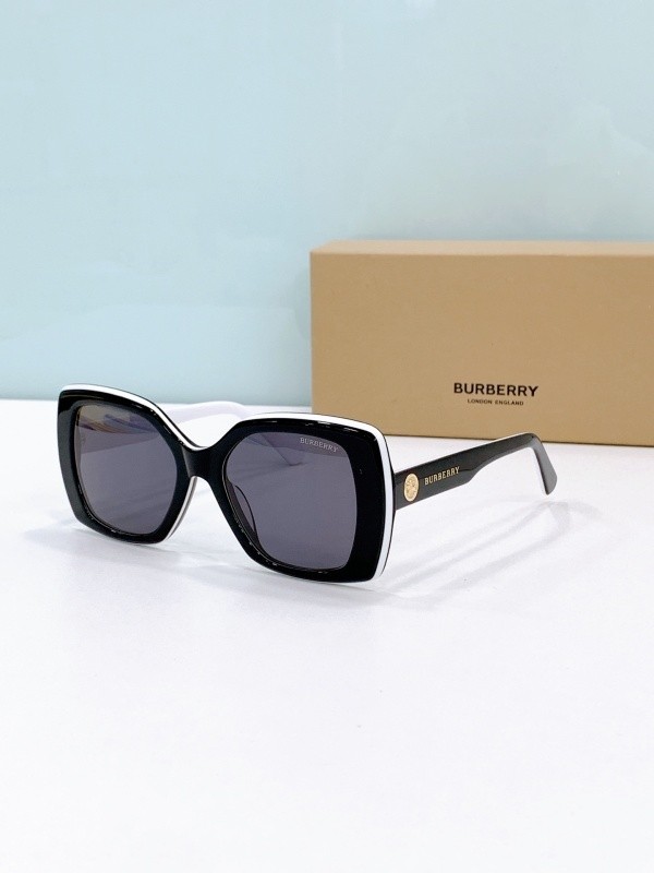 Burberry Sunglasses AAAA-3258