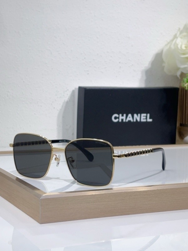 CHNL Sunglasses AAAA-6062