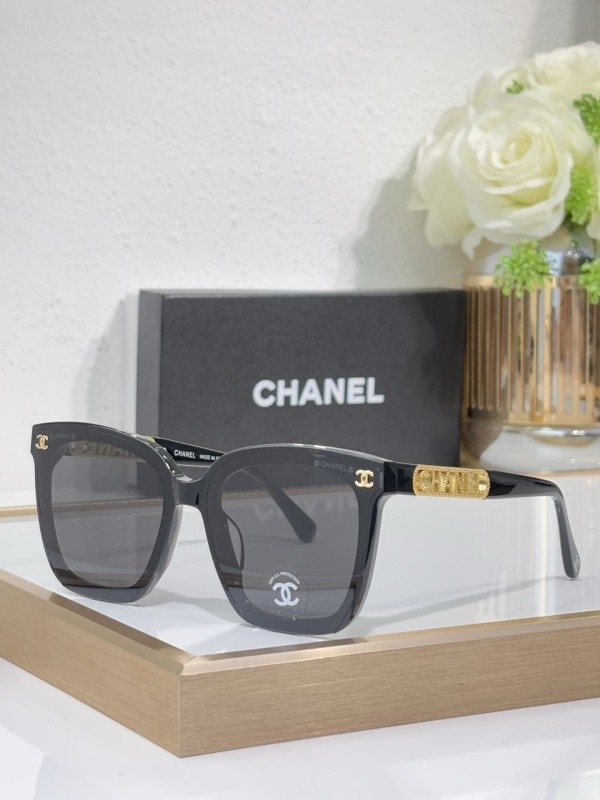 CHNL Sunglasses AAAA-5727