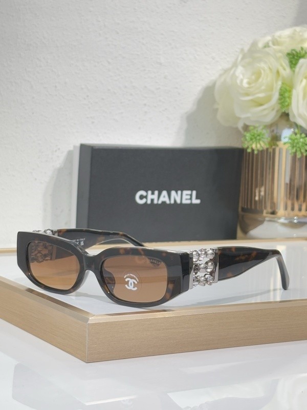 CHNL Sunglasses AAAA-5694
