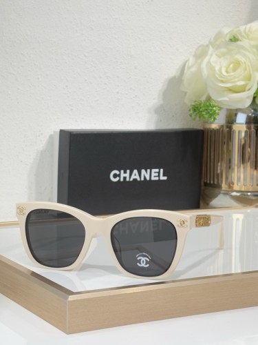CHNL Sunglasses AAAA-5724