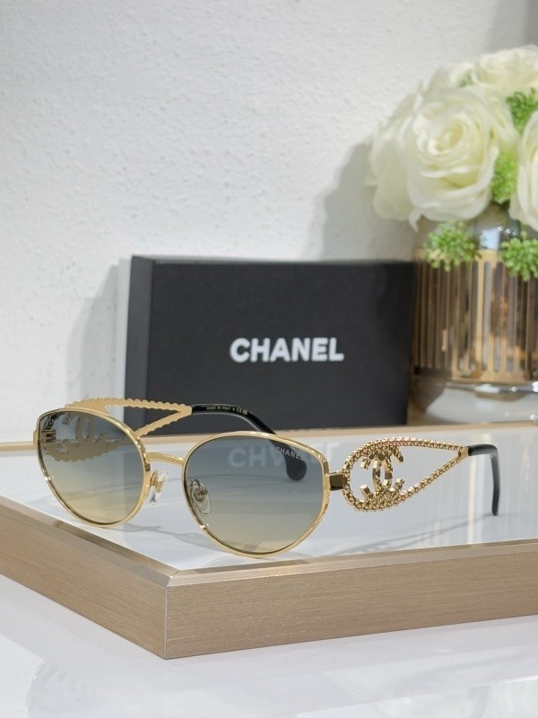CHNL Sunglasses AAAA-5702