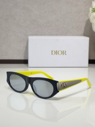 Dior Sunglasses AAAA-4045