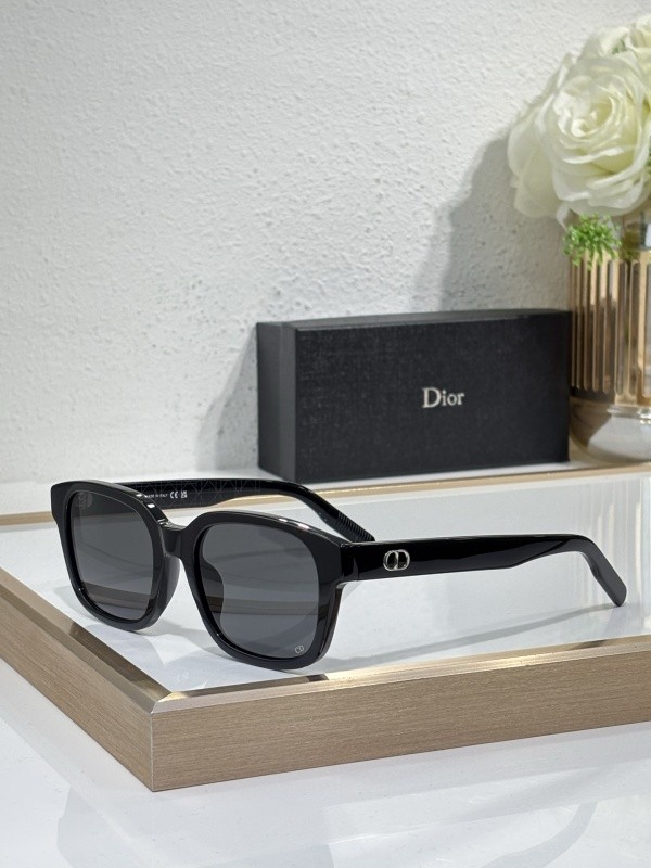 Dior Sunglasses AAAA-3928