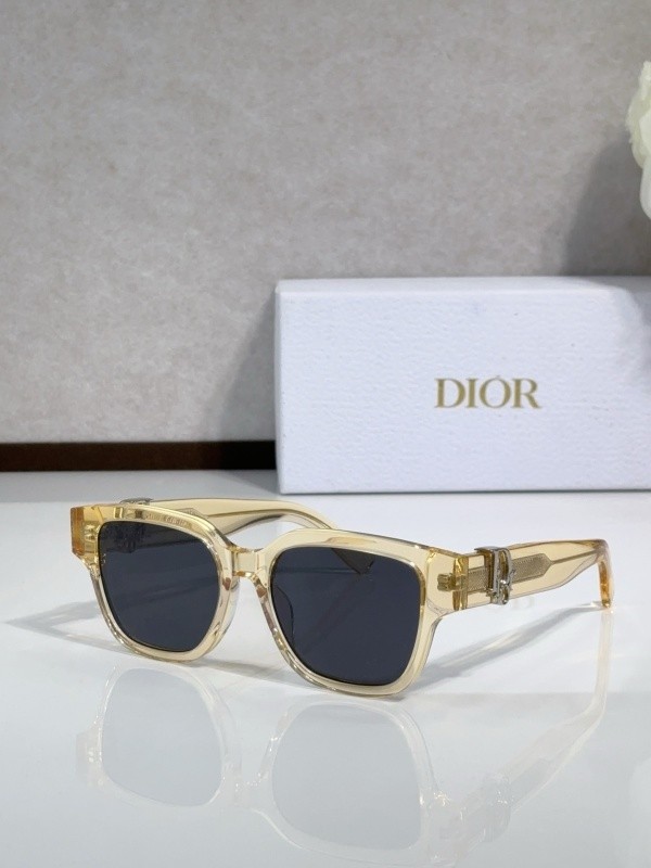 Dior Sunglasses AAAA-4181