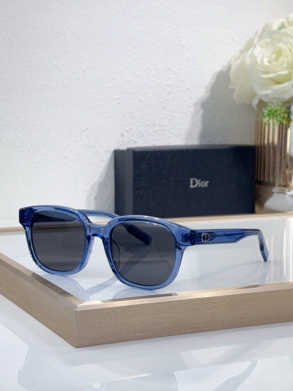 Dior Sunglasses AAAA-4162