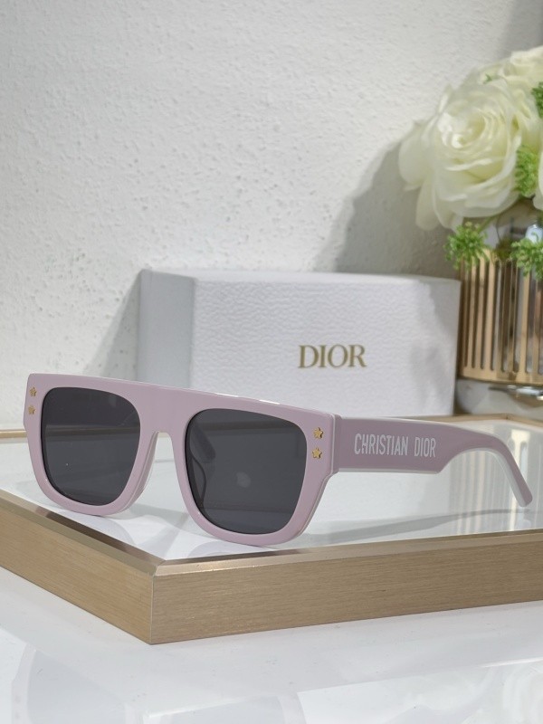 Dior Sunglasses AAAA-4119