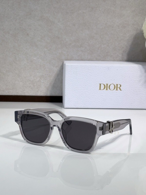 Dior Sunglasses AAAA-4178