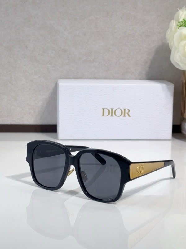 Dior Sunglasses AAAA-4151