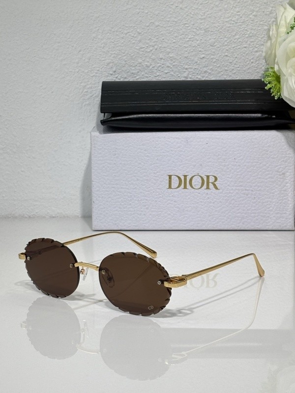 Dior Sunglasses AAAA-4275