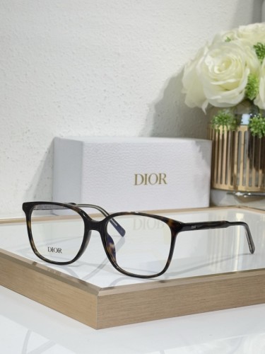 Dior Sunglasses AAAA-4288