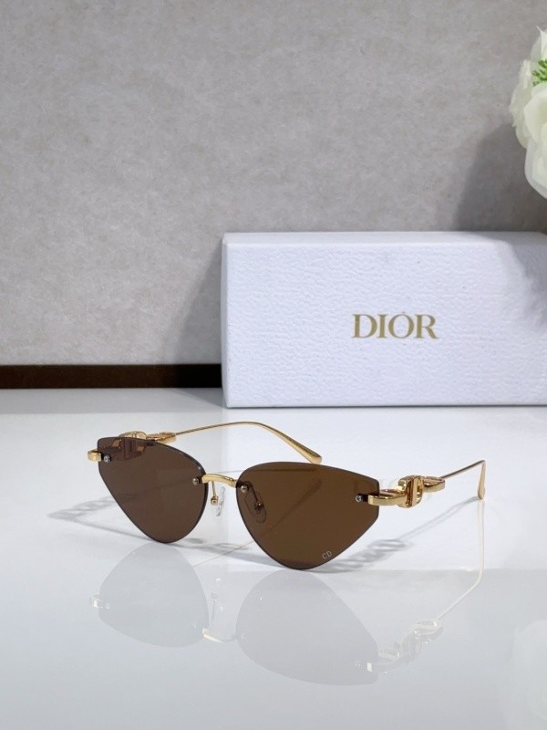 Dior Sunglasses AAAA-4009