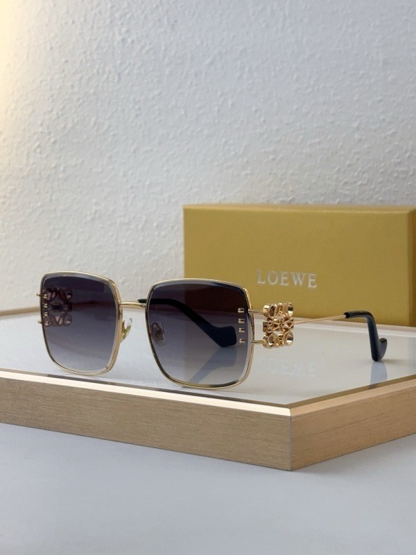 Loewe Sunglasses AAAA-1049