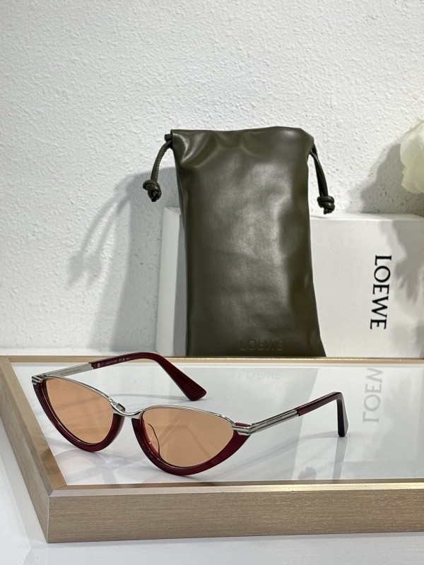 Loewe Sunglasses AAAA-976