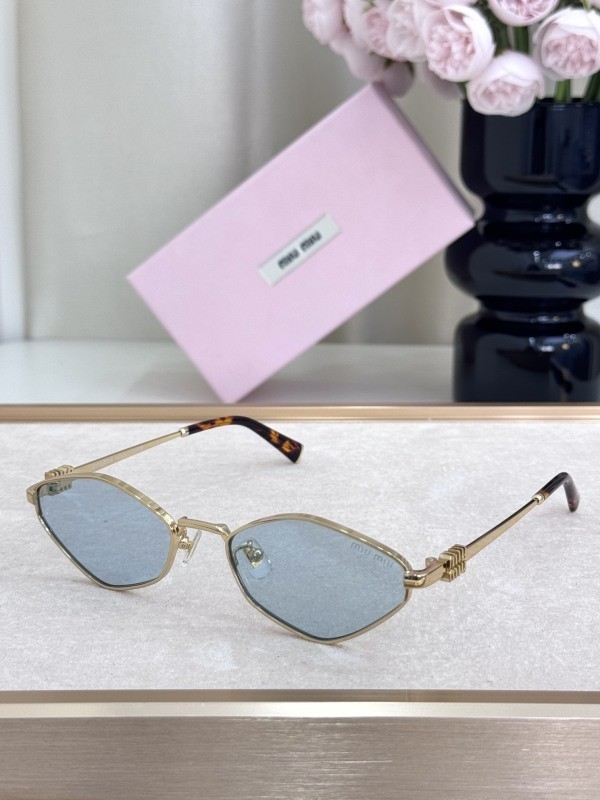 Miu Miu Sunglasses AAAA-2248