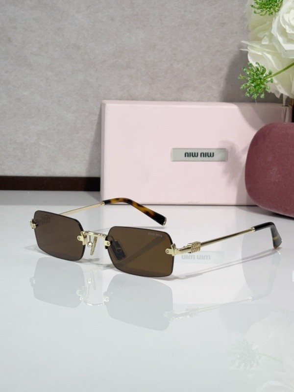 Miu Miu Sunglasses AAAA-2389