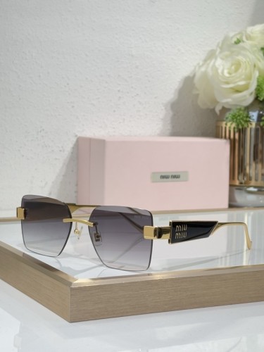 Miu Miu Sunglasses AAAA-2338