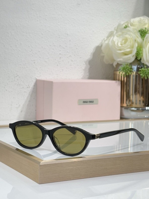 Miu Miu Sunglasses AAAA-2433