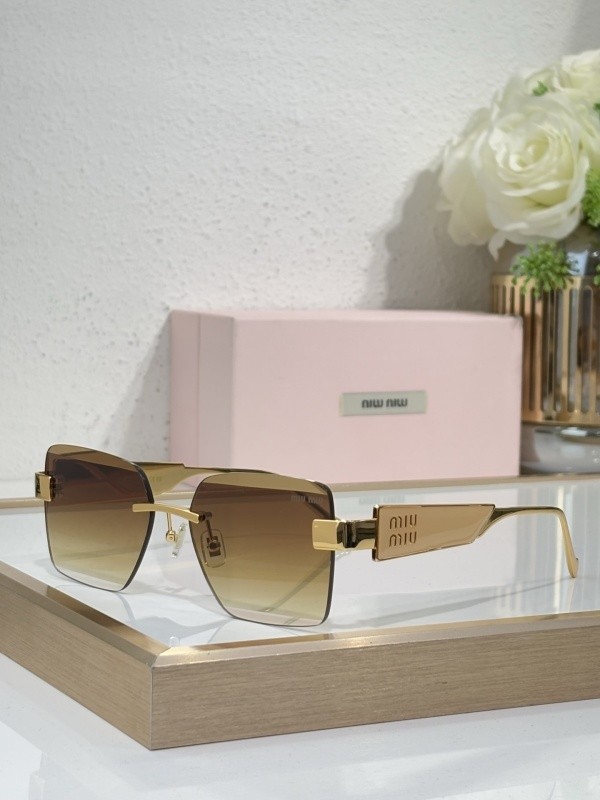 Miu Miu Sunglasses AAAA-2340