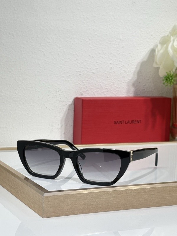 YL  Sunglasses AAAA-1421