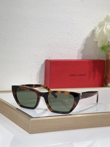 YL  Sunglasses AAAA-1426