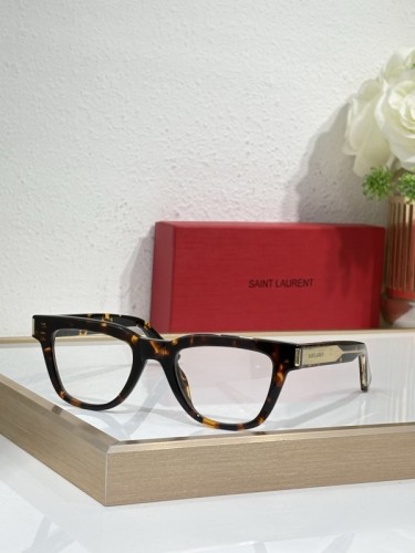 YL  Sunglasses AAAA-1497