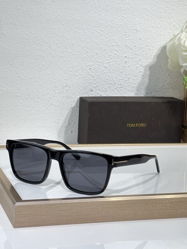 Tom Ford Sunglasses AAAA-5804
