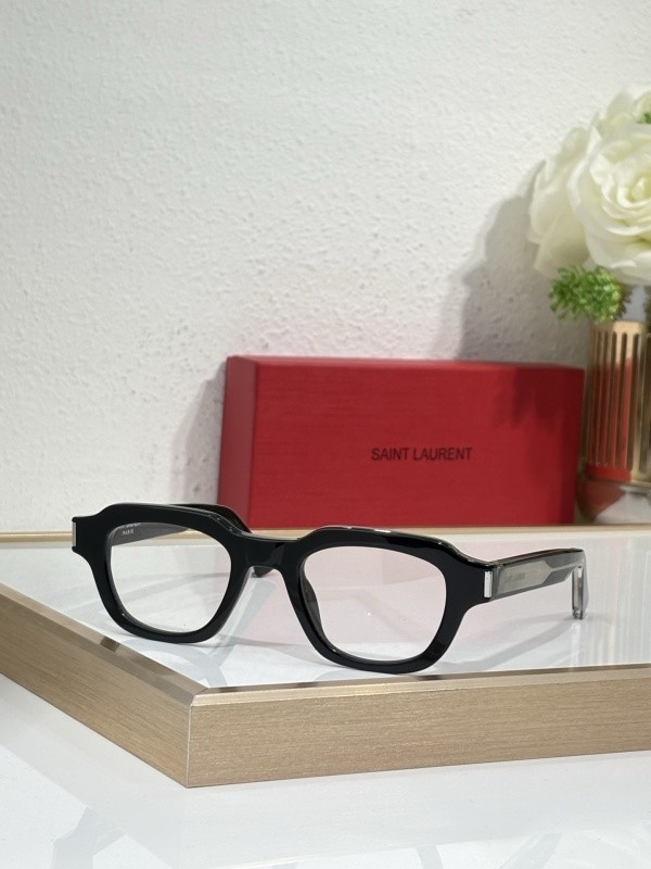 YL  Sunglasses AAAA-1401