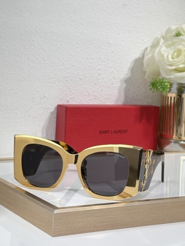 YL  Sunglasses AAAA-1528