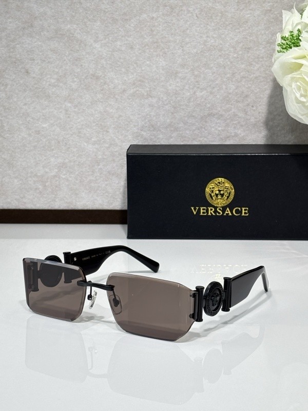 Versace Sunglasses AAAA-3973