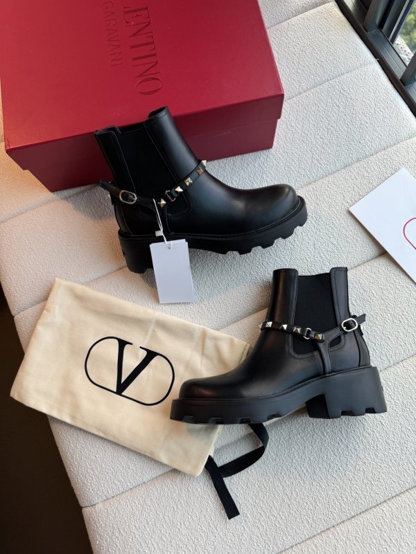 Super Max V Shoes-561