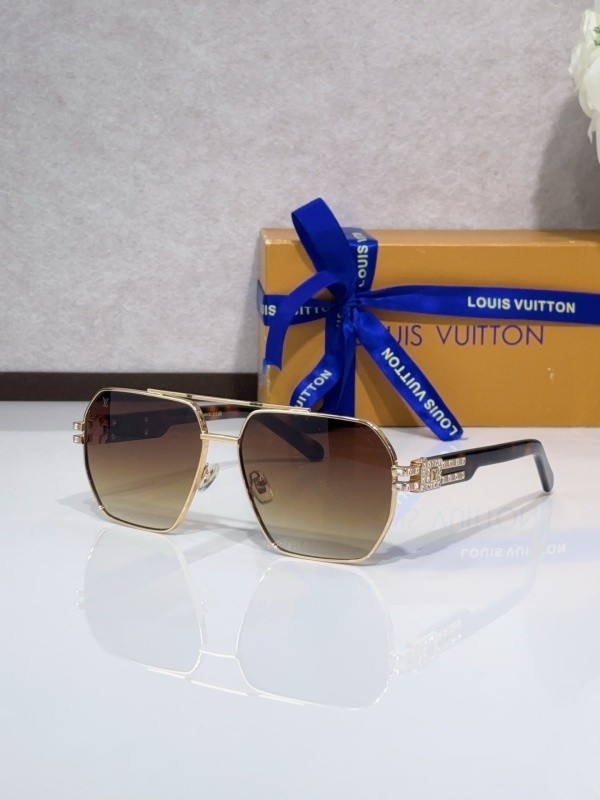 LV Sunglasses AAAA-6816