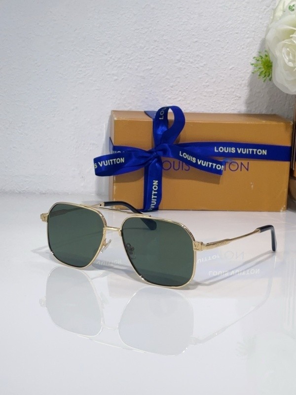 LV Sunglasses AAAA-6810