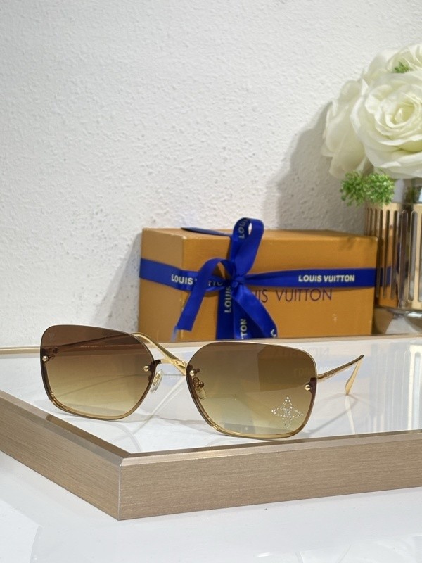 LV Sunglasses AAAA-6956