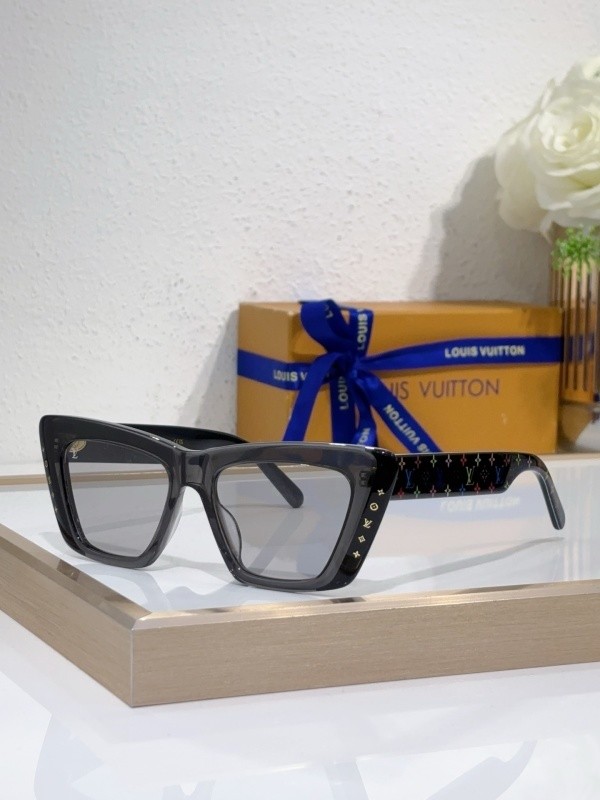 LV Sunglasses AAAA-6854