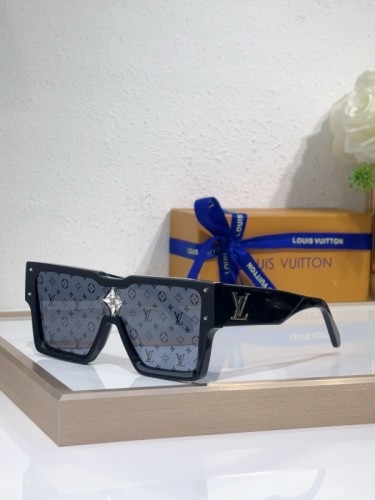 LV Sunglasses AAAA-6929