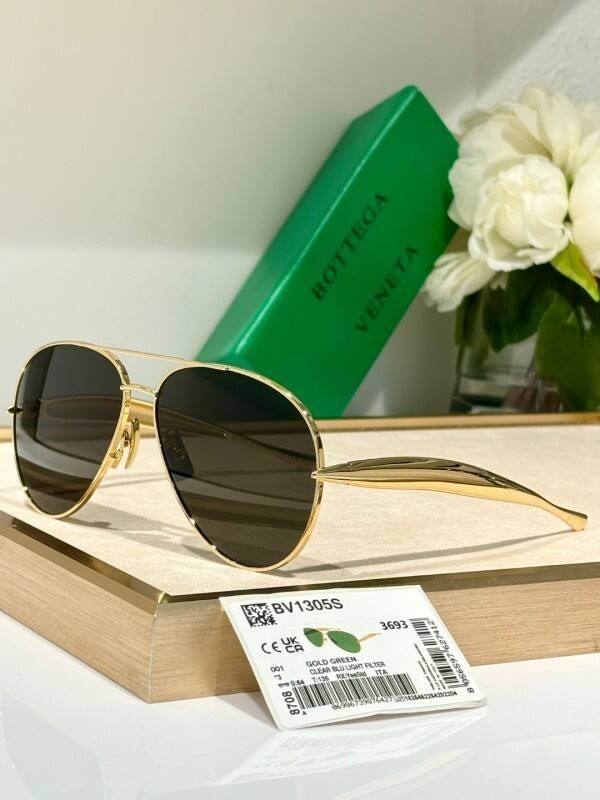 Bottega Veneta Sunglasses AAAA-400