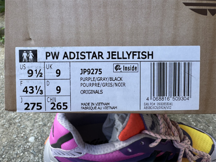 Pharrell Willams x AD Jellyfish-017