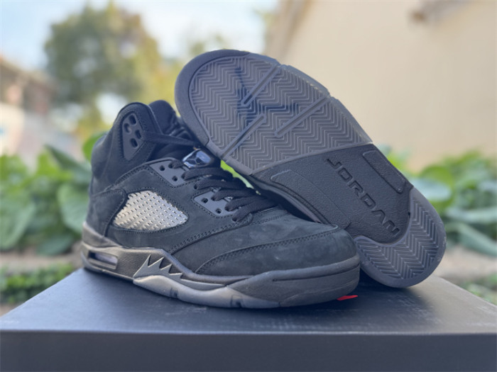 Authentic Air Jordan 5 “Black Cat“