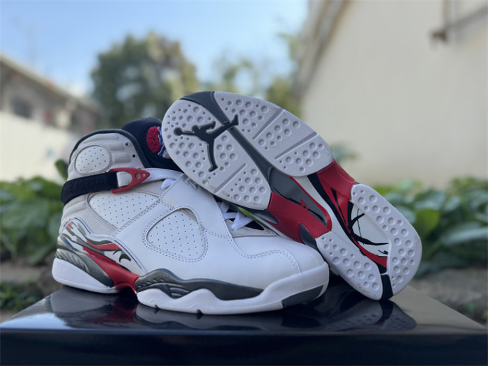 Authentic Jordan 8 Retro Bugs Bunny 2025
