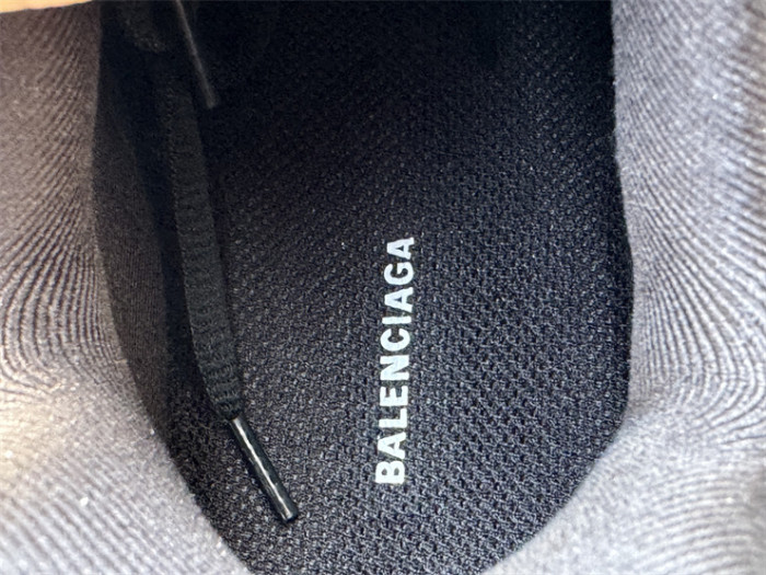 B 17FW Tripe-S High End Sneaker-679