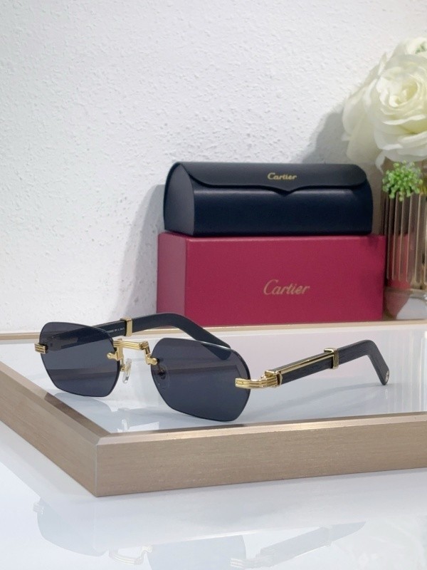 Cartier Sunglasses AAAA-8987