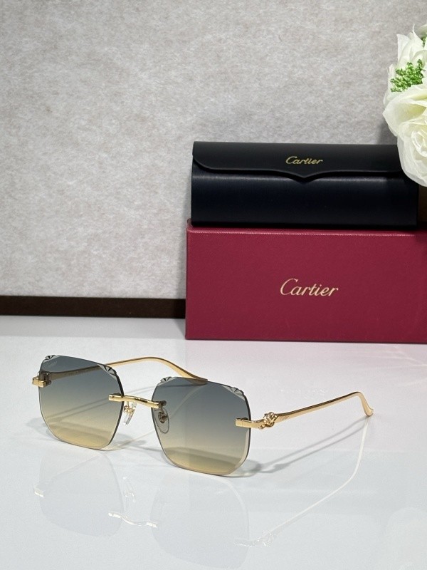 Cartier Sunglasses AAAA-8642