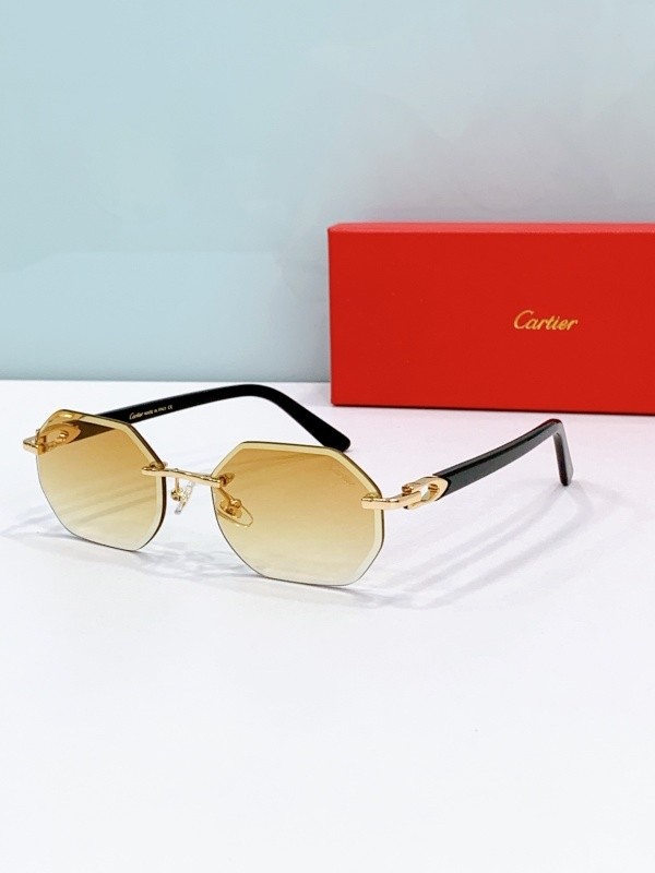 Cartier Sunglasses AAAA-9070