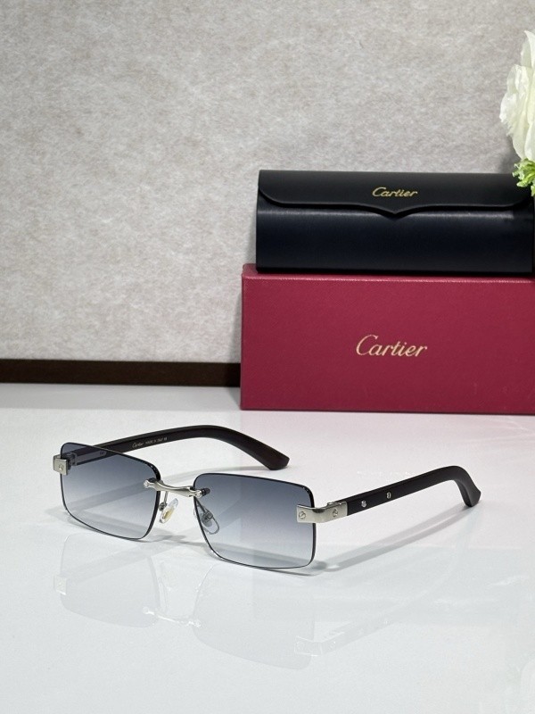 Cartier Sunglasses AAAA-8815