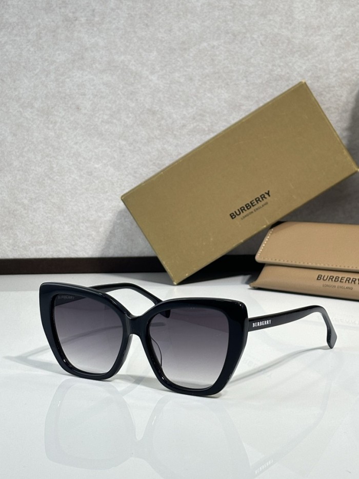 Burberry Sunglasses AAAA-3425