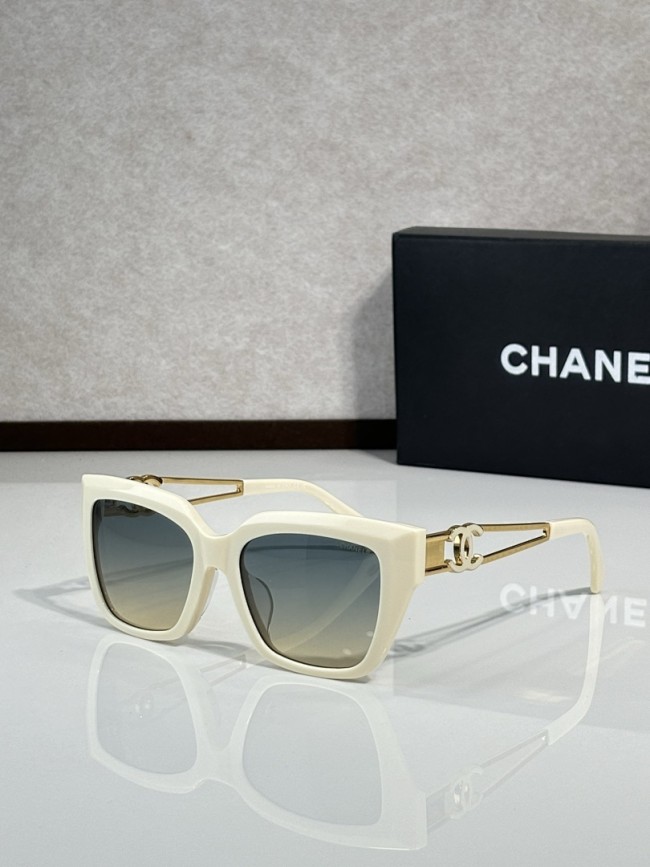 CHNL Sunglasses AAAA-6539
