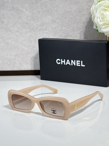 CHNL Sunglasses AAAA-6465