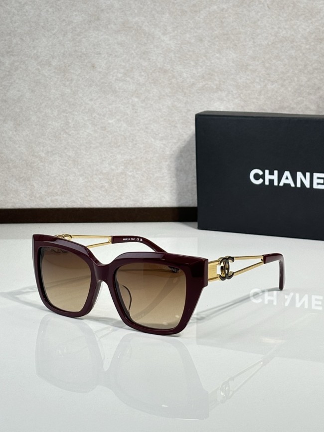 CHNL Sunglasses AAAA-6542